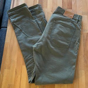 Taylor Stitch - The Slim All Day Pant in Olive Bedford Cord